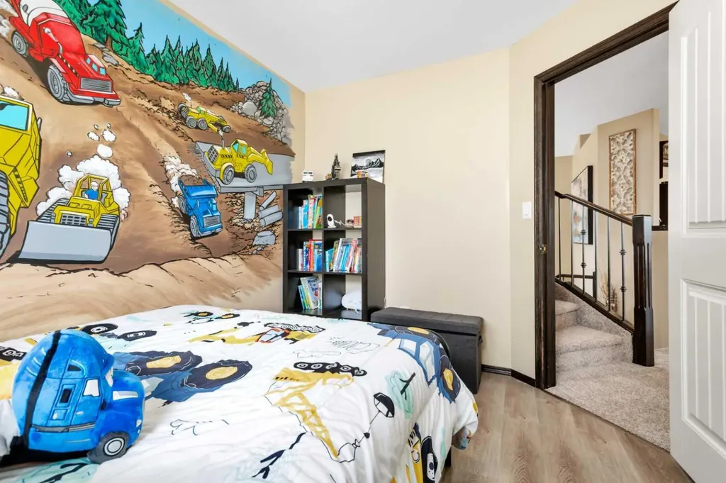 50 Wilkinson Circle Sylvan Lake AB T4S 2N8