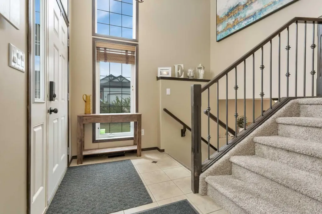 50 Wilkinson Circle Sylvan Lake AB T4S 2N8