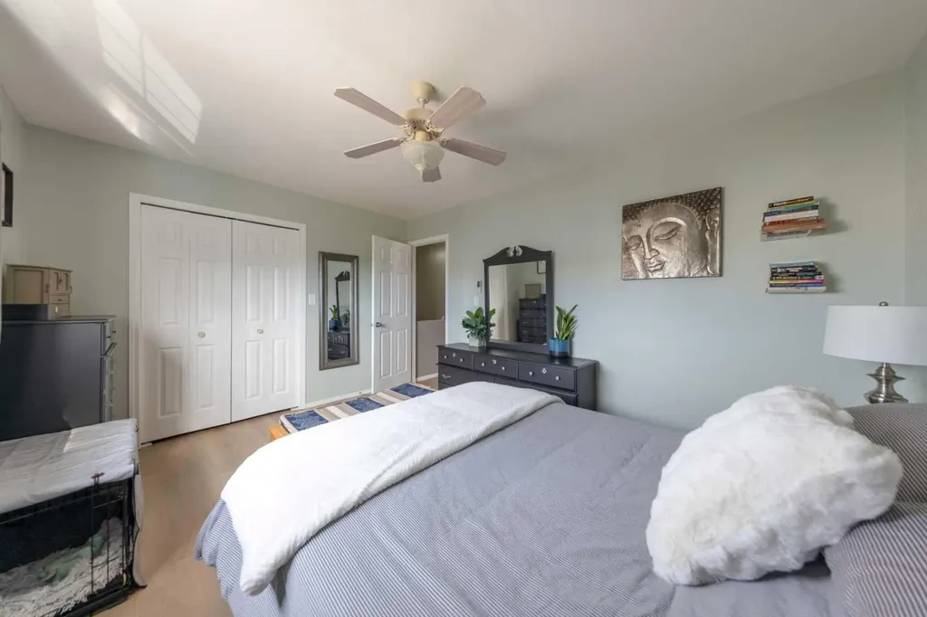4811 47 Avenue Lloydminster SK S9V0T9