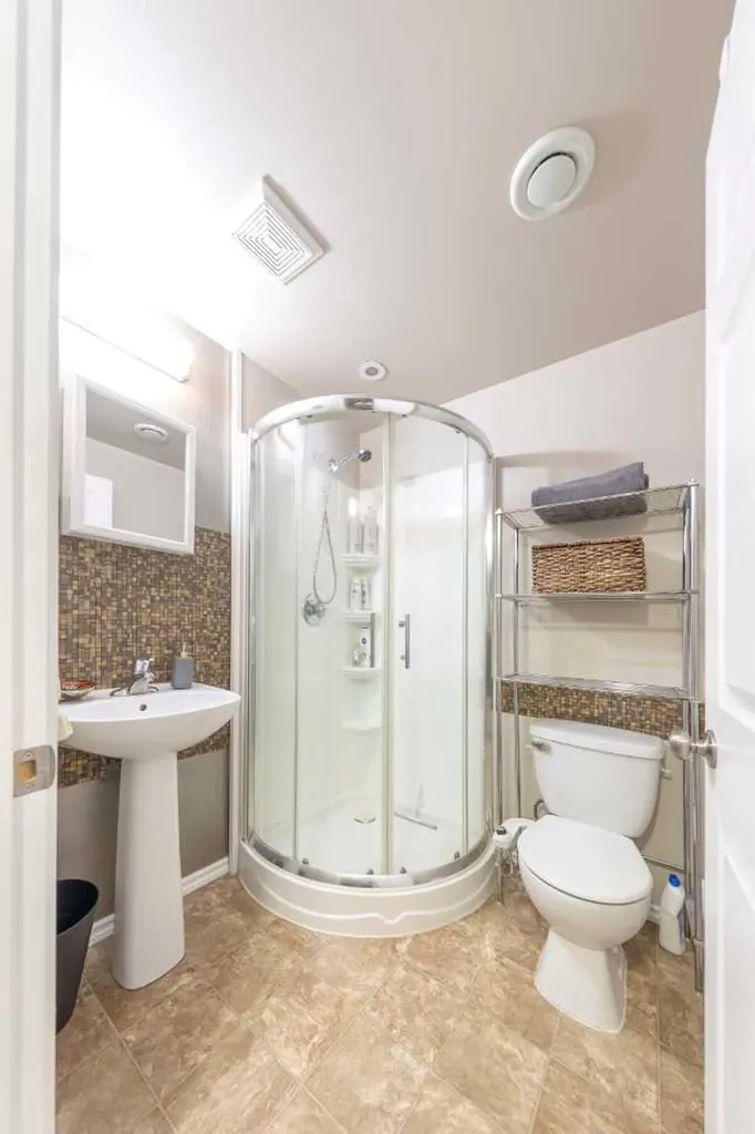 4811 47 Avenue Lloydminster SK S9V0T9