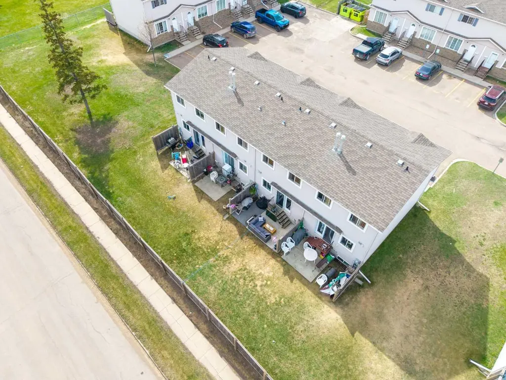 4811 47 Avenue Lloydminster SK S9V0T9