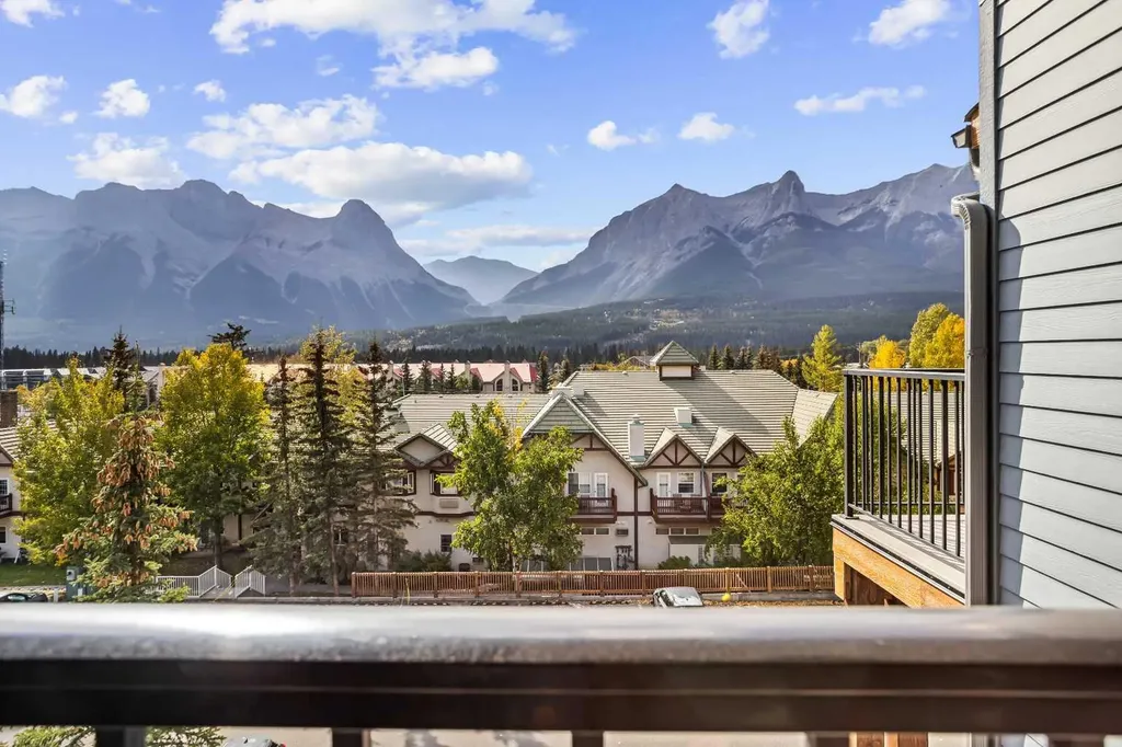 1818 Mountain Avenue Canmore AB T1W 3M3