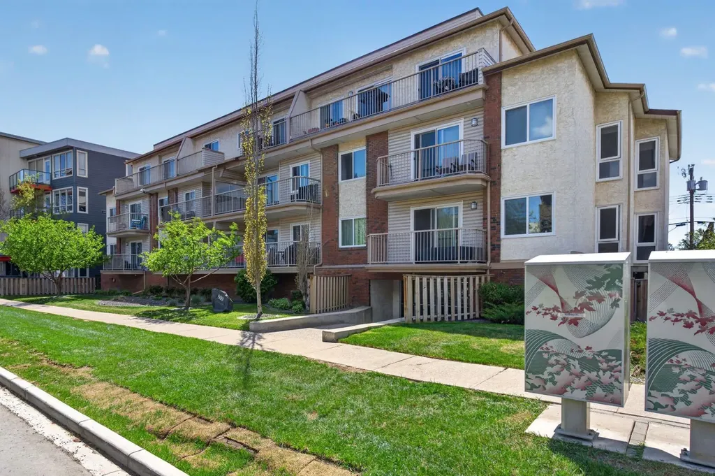 809 4 Street NE Calgary AB T2E3S9