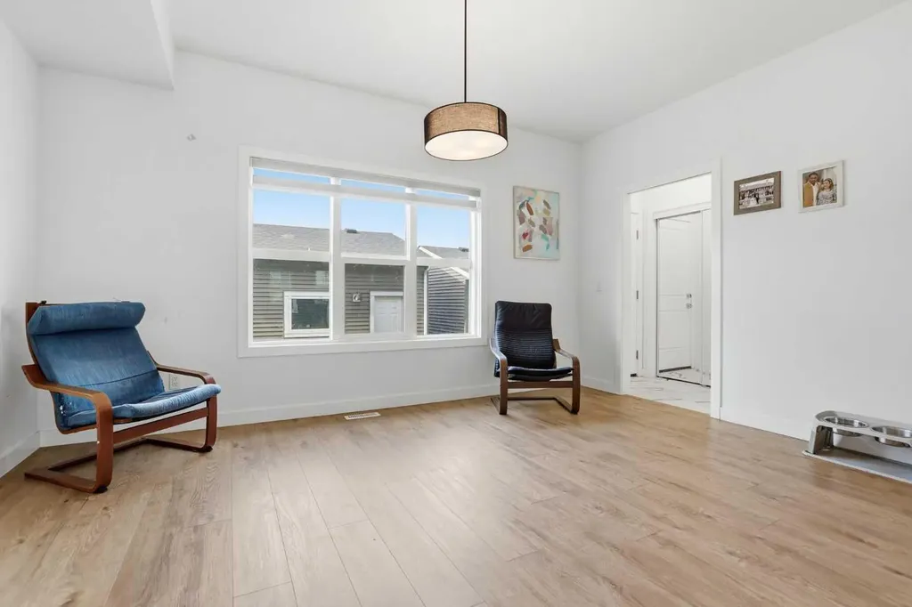 154 Merganser Drive W Chestermere AB T1X 2X8