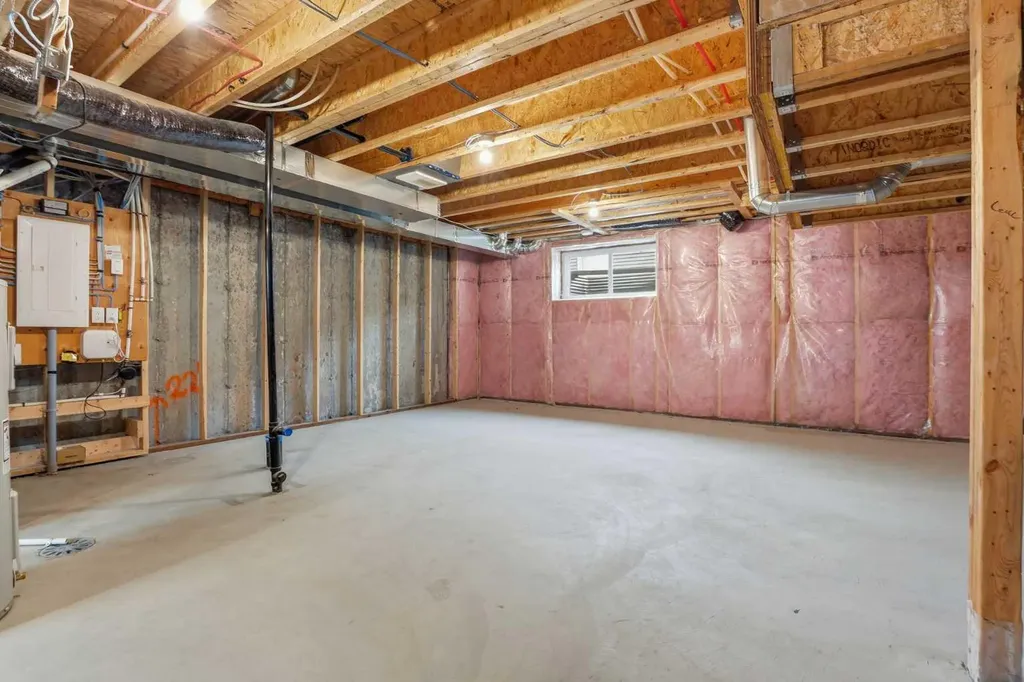 154 Merganser Drive W Chestermere AB T1X 2X8