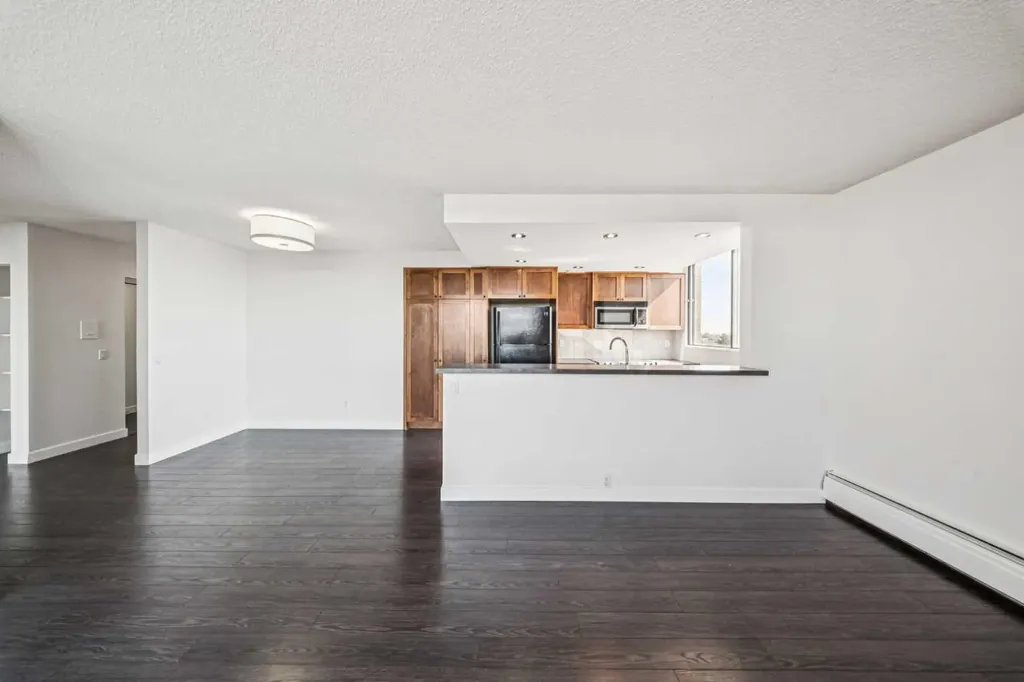 2909 17 Avenue SW Calgary AB T2E 0B1