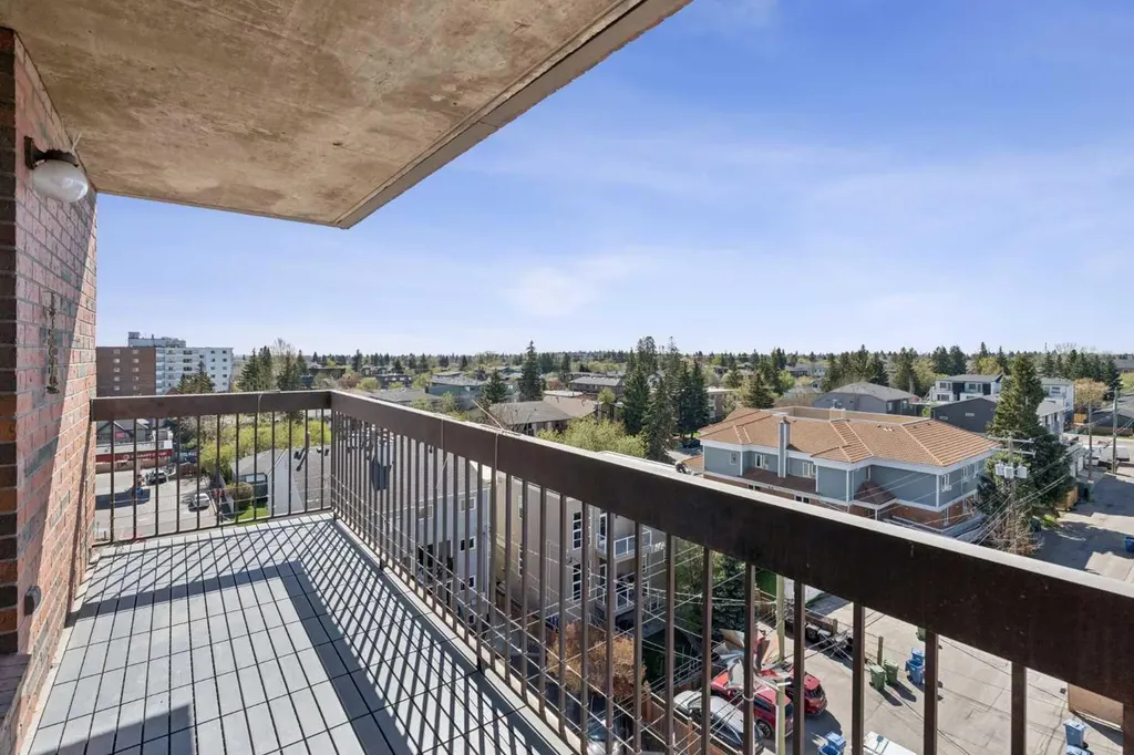 2909 17 Avenue SW Calgary AB T2E 0B1