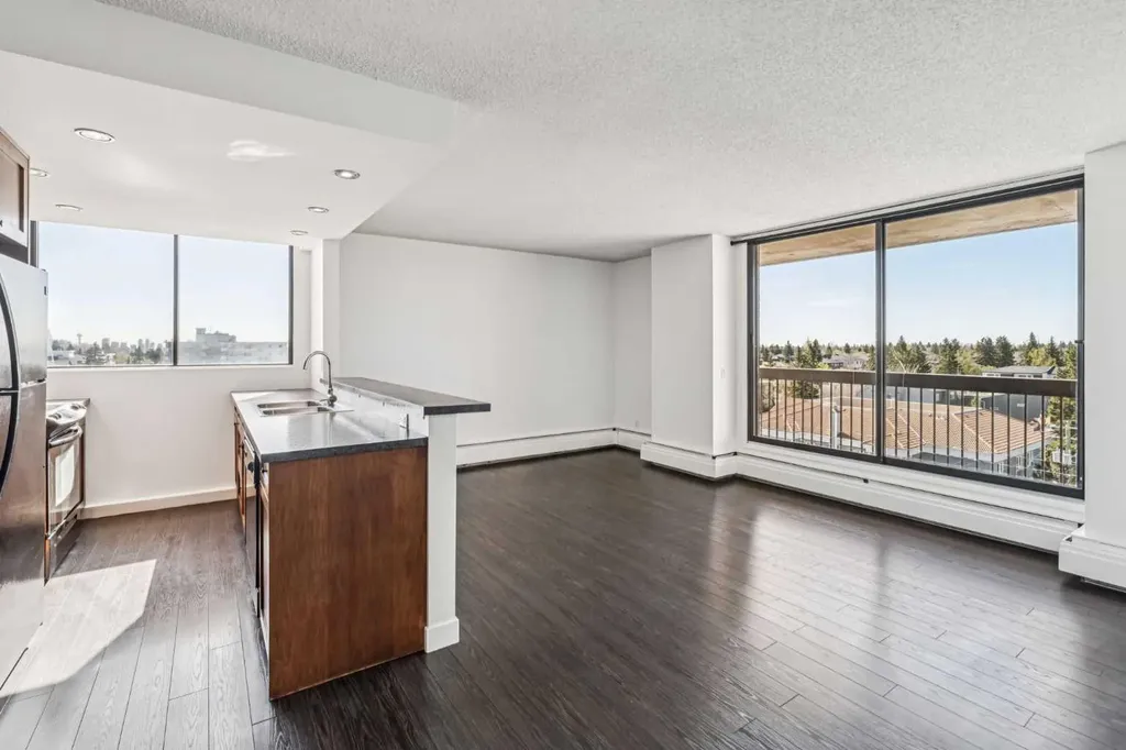 2909 17 Avenue SW Calgary AB T2E 0B1