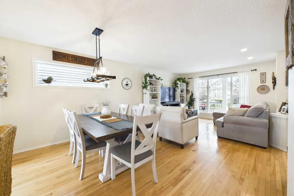 67 Prestwick Crescent SE Calgary AB T2Z3S5