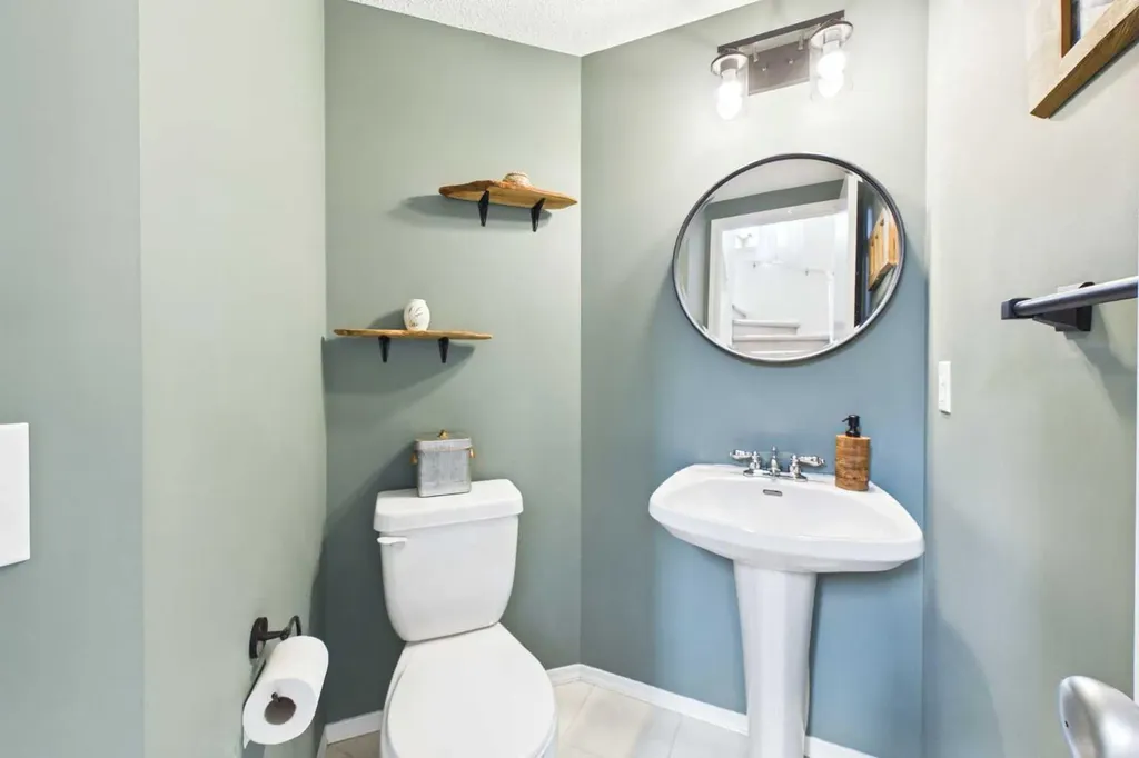 67 Prestwick Crescent SE Calgary AB T2Z3S5