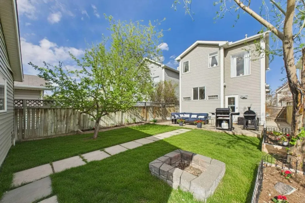 67 Prestwick Crescent SE Calgary AB T2Z3S5