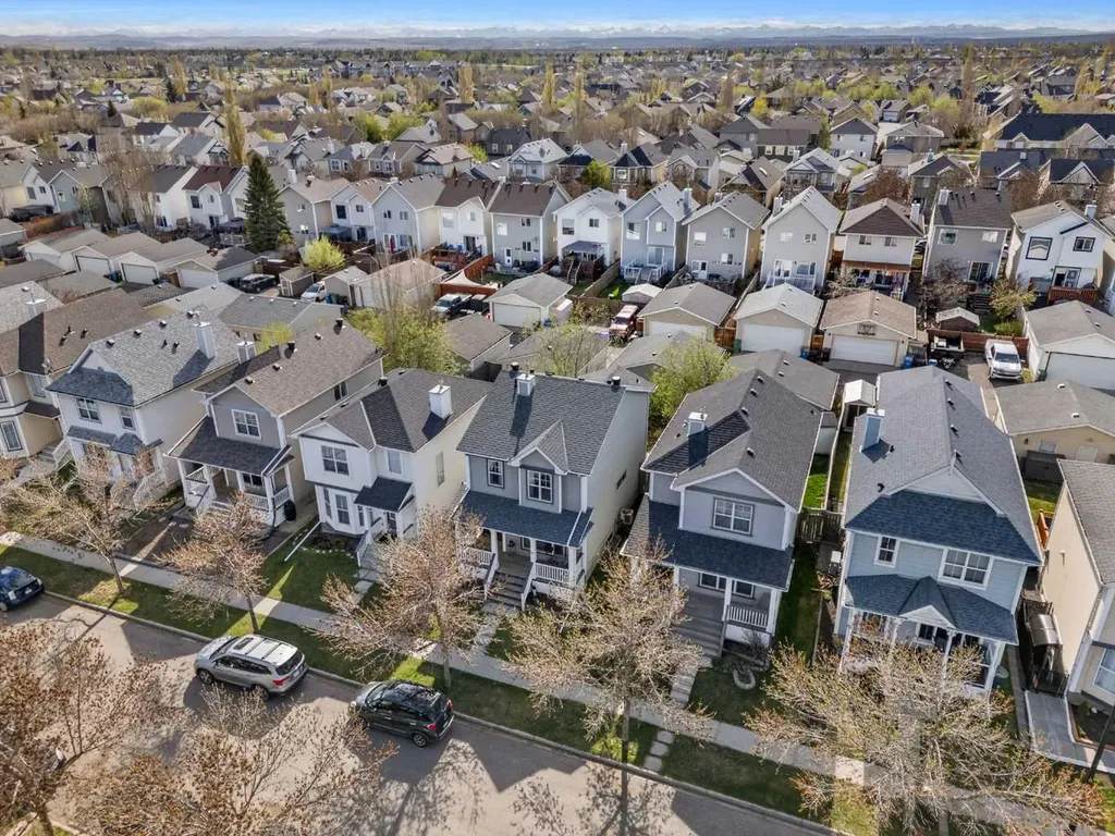 67 Prestwick Crescent SE Calgary AB T2Z3S5