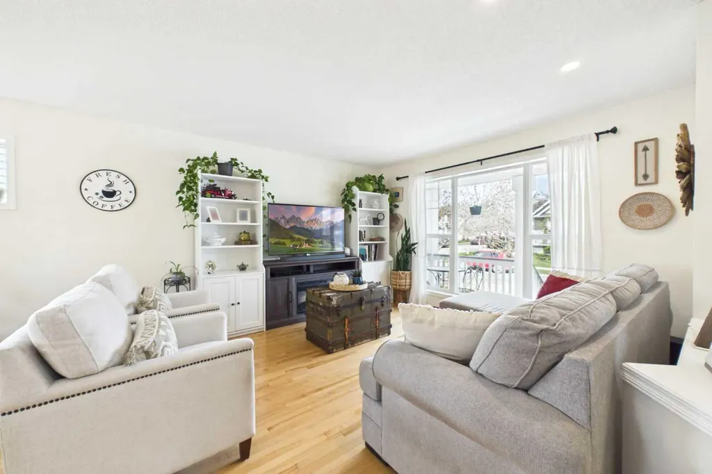 67 Prestwick Crescent SE Calgary AB T2Z3S5