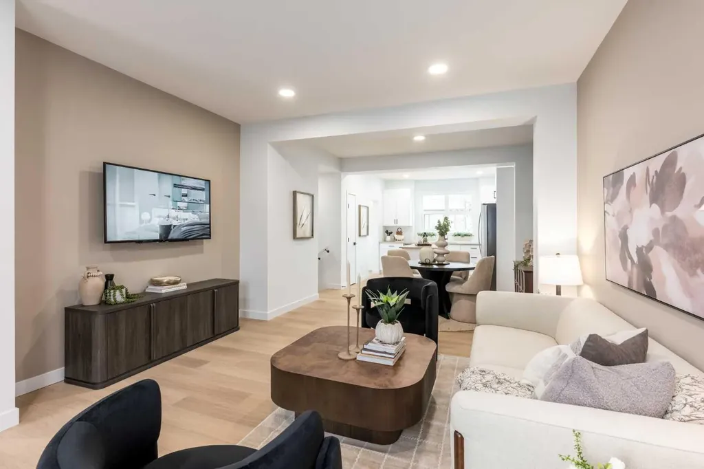 1510 Rangeview Drive SE Calgary AB T3S 0P8