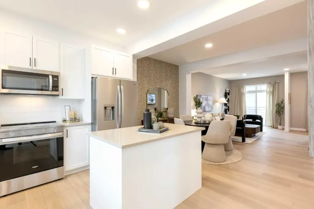 1510 Rangeview Drive SE Calgary AB T3S 0P8