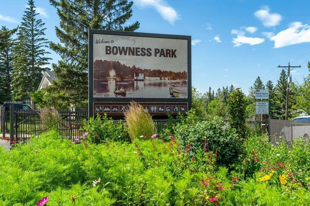 3447 Bonita Crescent NW Calgary AB T3B1N8