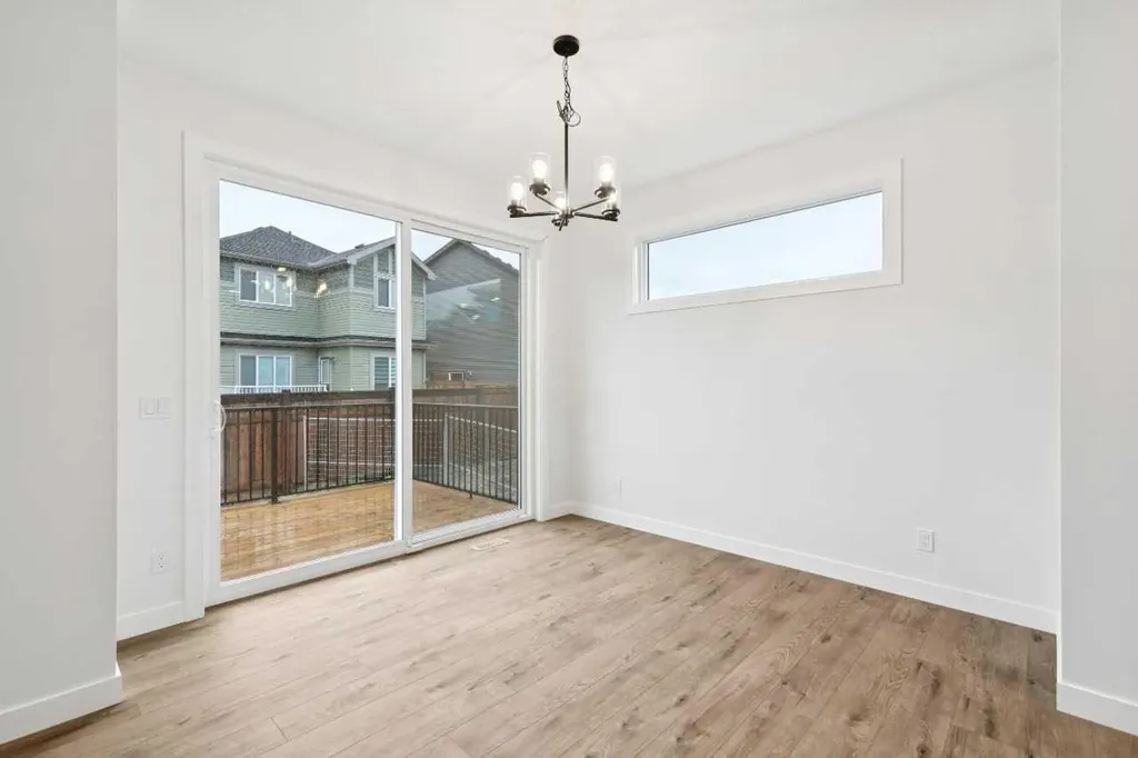 37 Sora Gardens SE Calgary AB T3S0V3