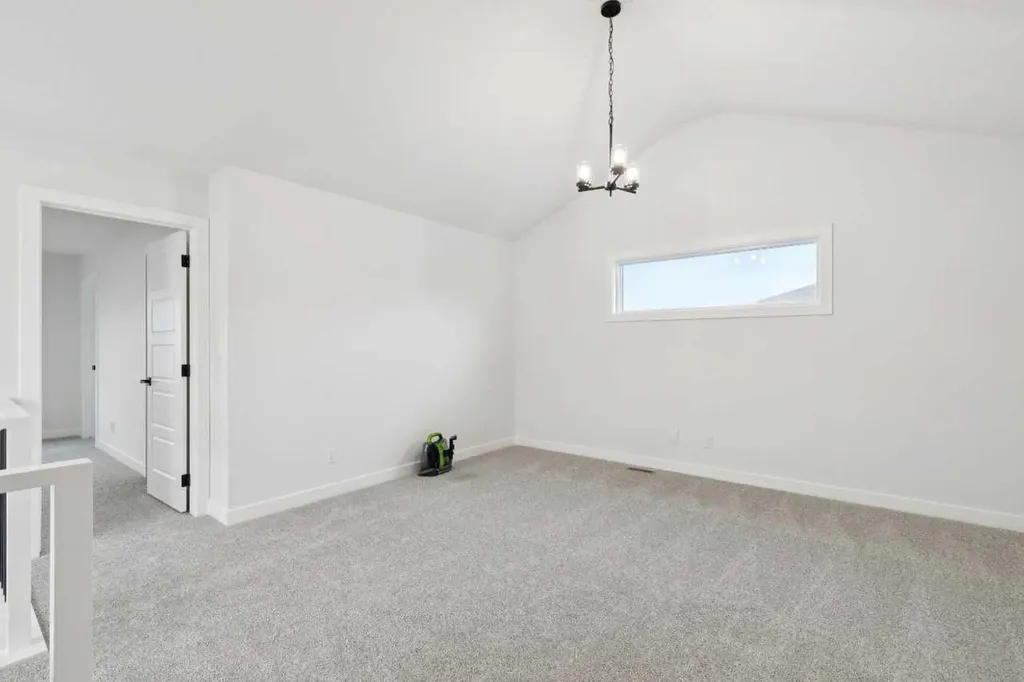 37 Sora Gardens SE Calgary AB T3S0V3