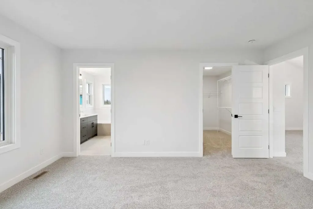 37 Sora Gardens SE Calgary AB T3S0V3