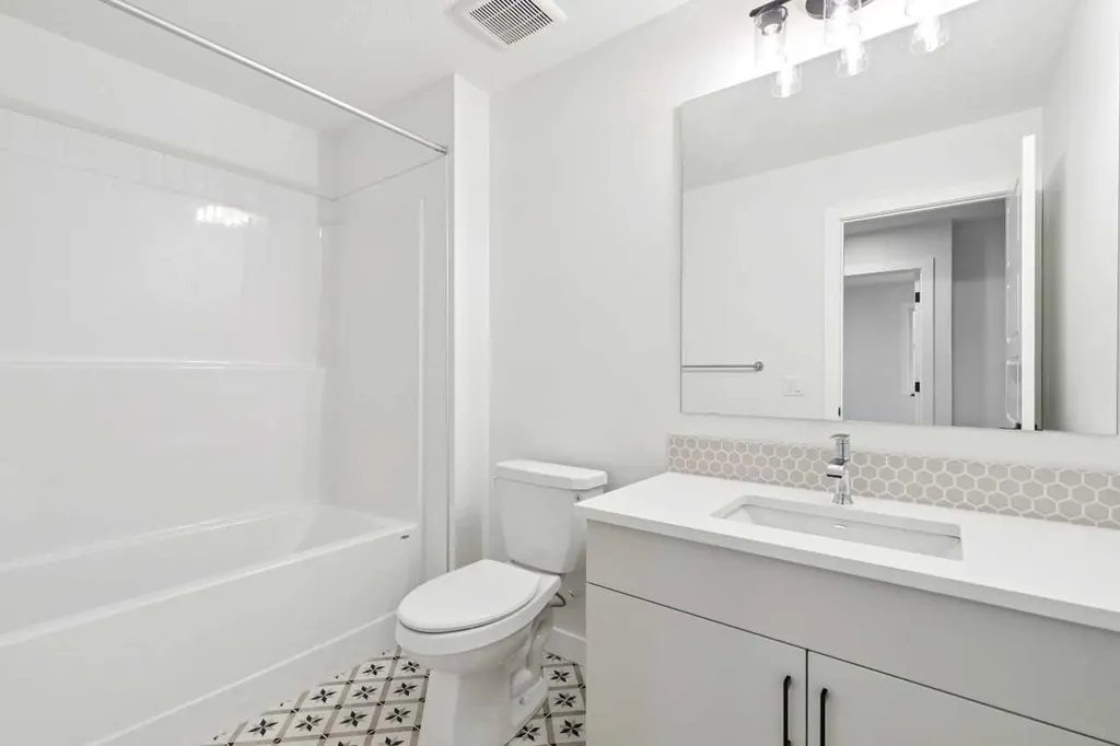 37 Sora Gardens SE Calgary AB T3S0V3