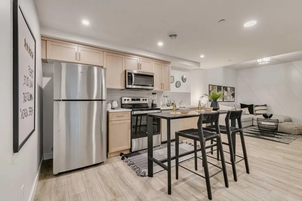 37 Sora Gardens SE Calgary AB T3S0V3