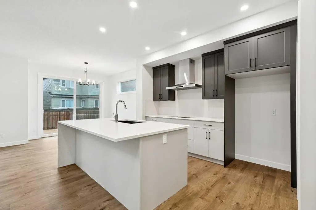37 Sora Gardens SE Calgary AB T3S0V3