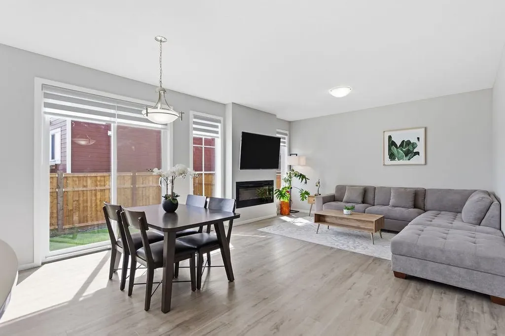 115 Yorkville Road SW Calgary AB T2X5B5