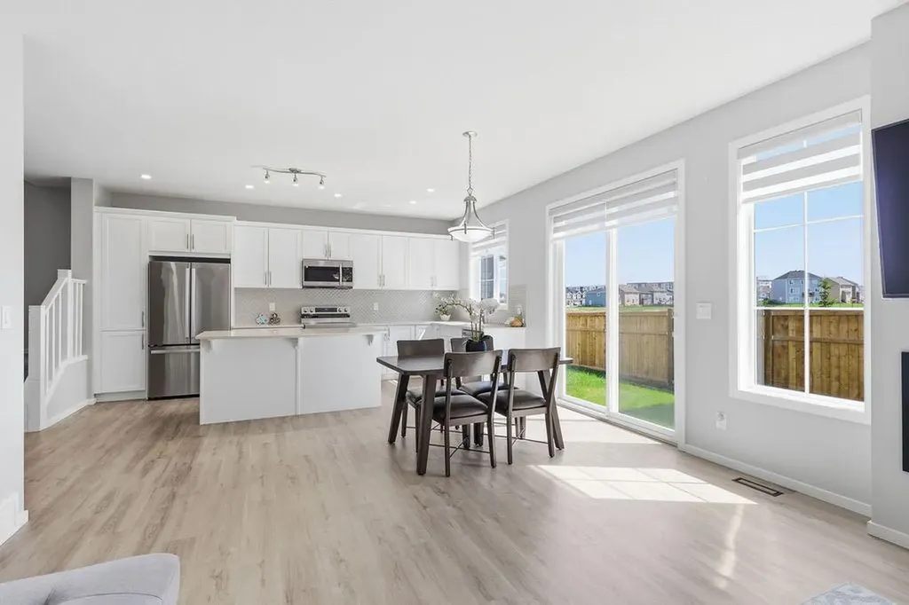 115 Yorkville Road SW Calgary AB T2X5B5