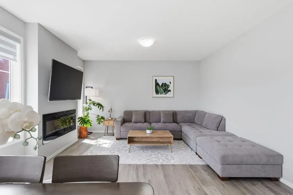 115 Yorkville Road SW Calgary AB T2X5B5