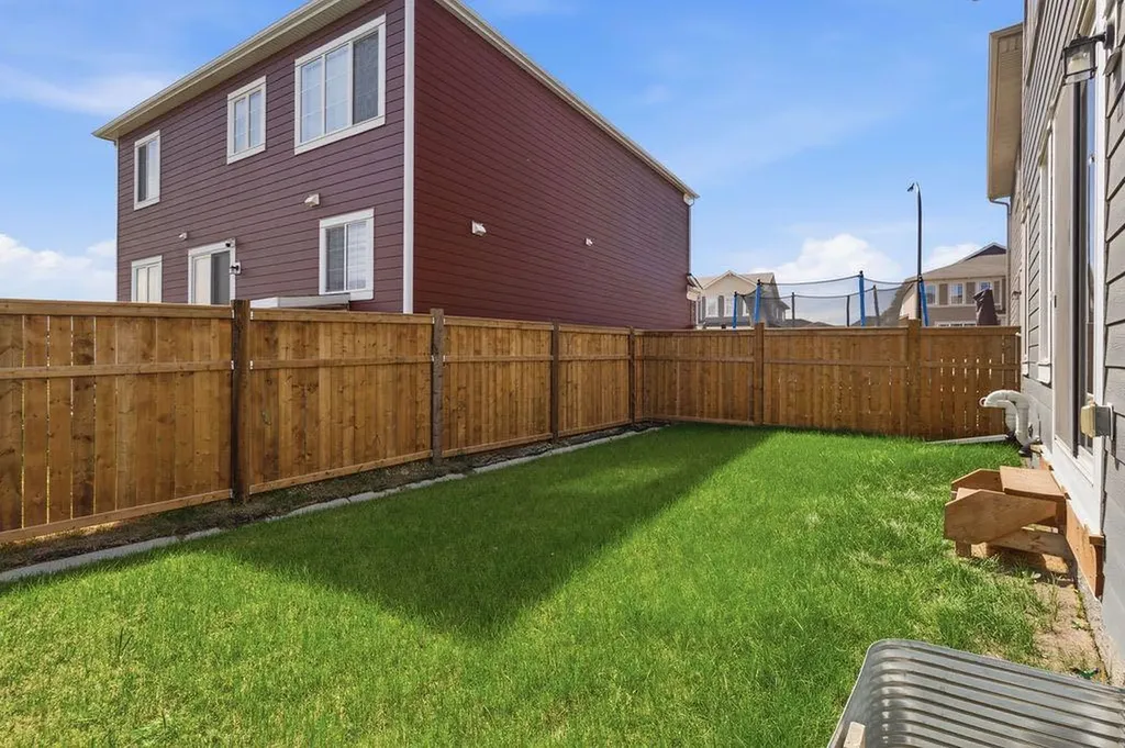 115 Yorkville Road SW Calgary AB T2X5B5