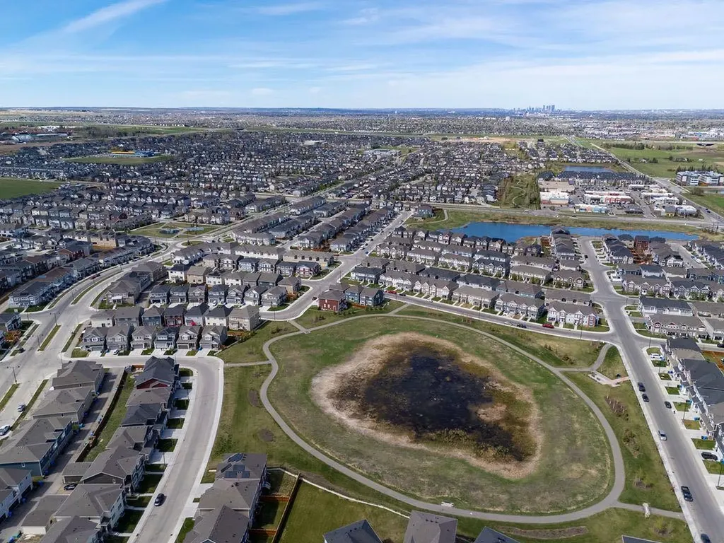 115 Yorkville Road SW Calgary AB T2X5B5