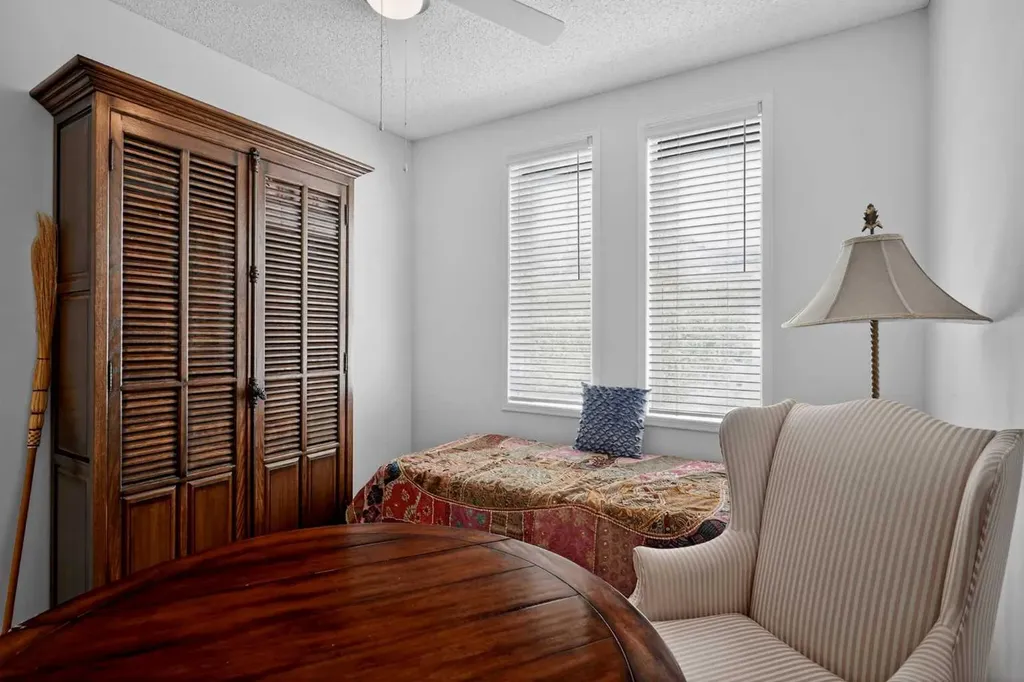 14645 6 Street SW Calgary AB T2Y 3S1