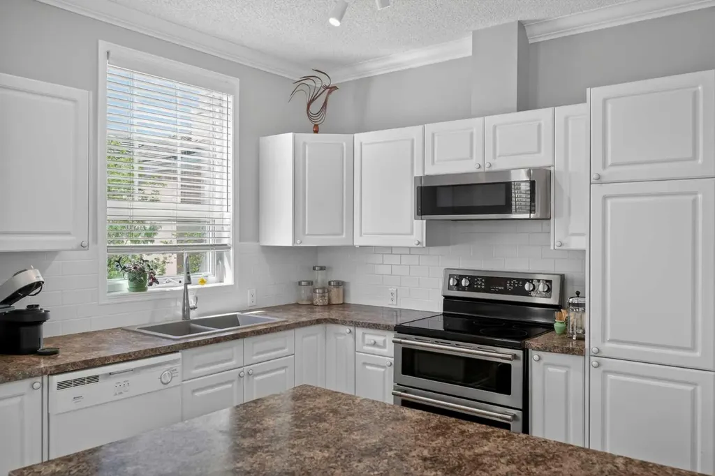 14645 6 Street SW Calgary AB T2Y 3S1
