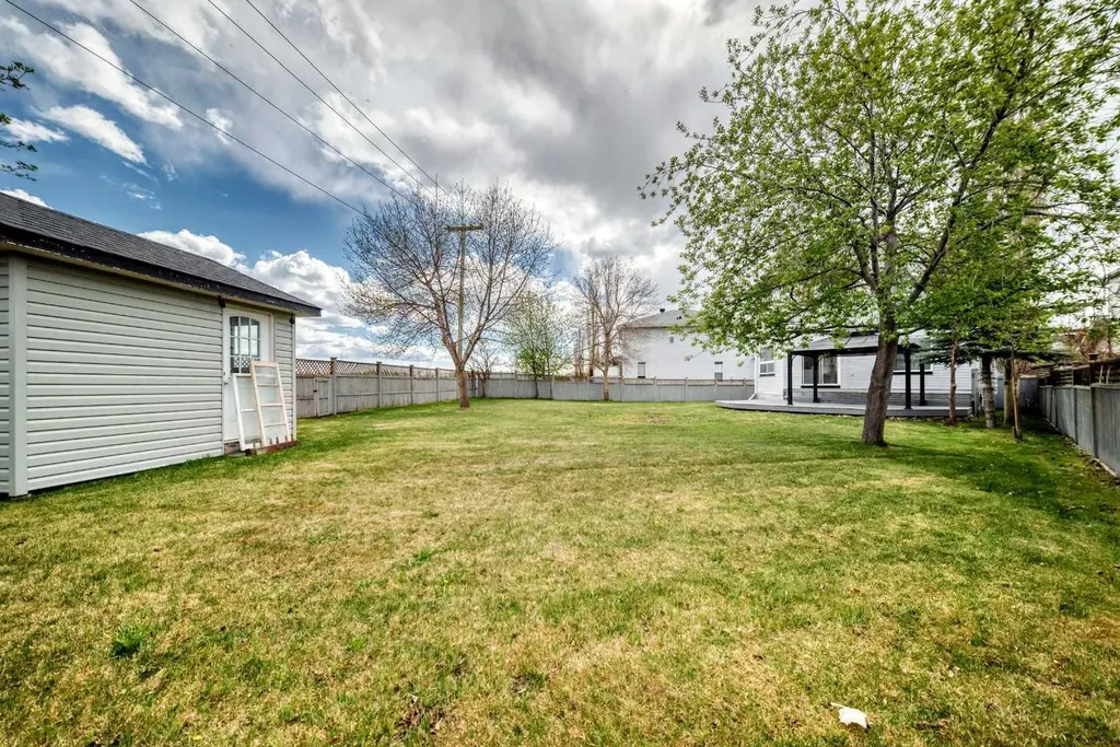 311 Bridlecreek Green SW Calgary AB T2Y 3P1