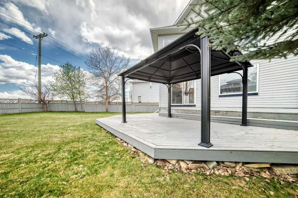 311 Bridlecreek Green SW Calgary AB T2Y 3P1