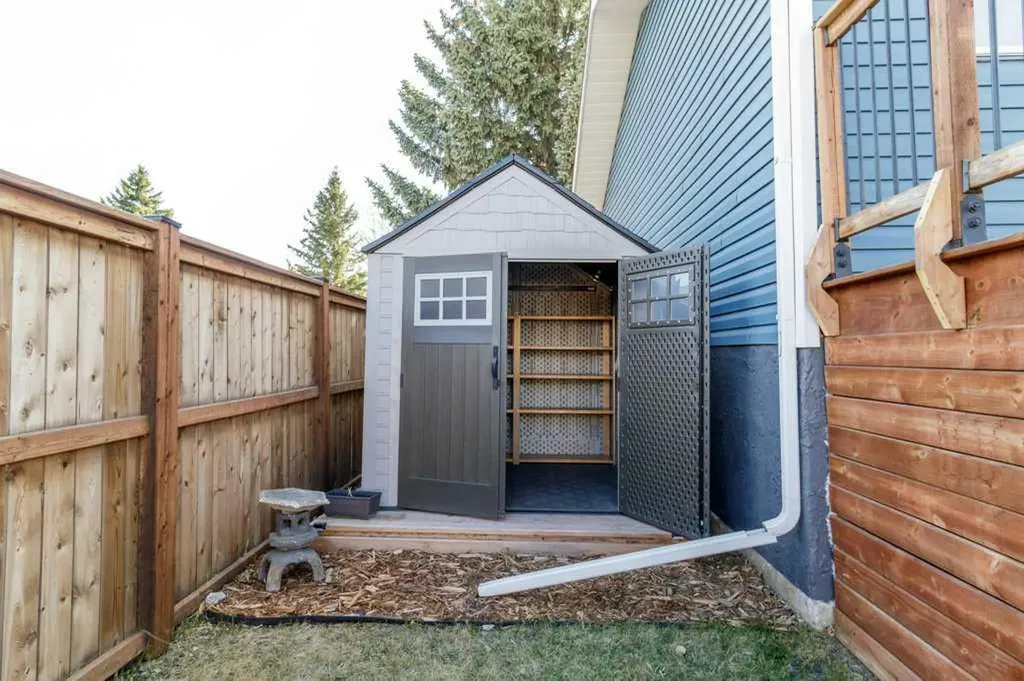 5344 37a Street Innisfail AB T4G 1E5