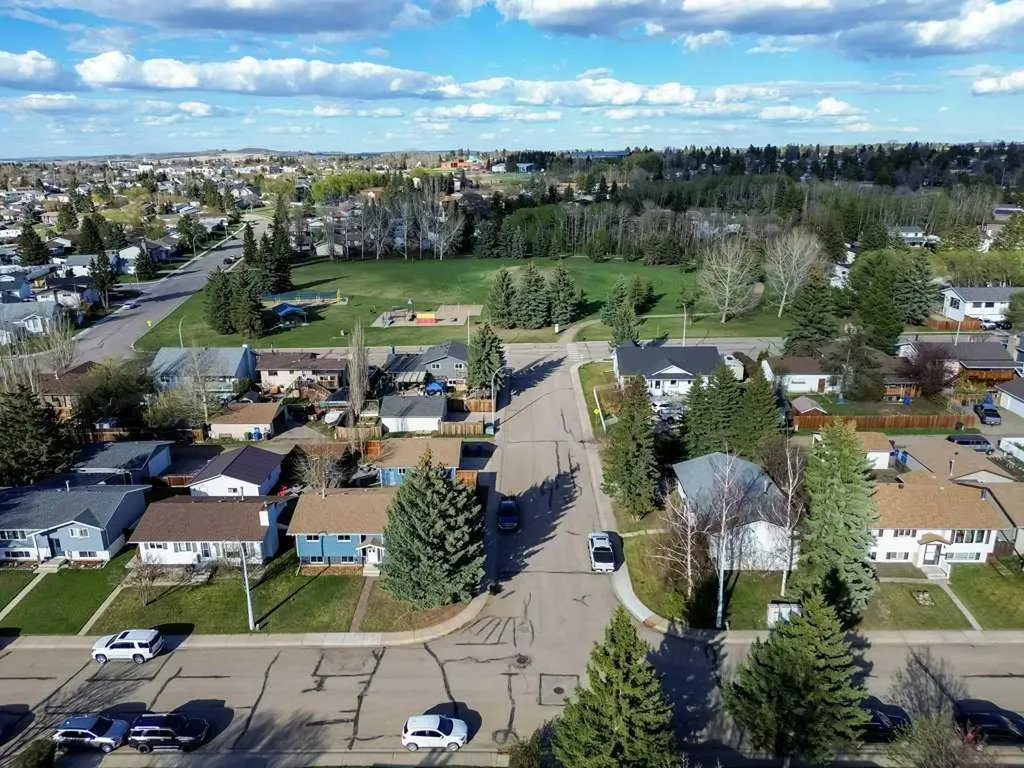 5344 37a Street Innisfail AB T4G 1E5