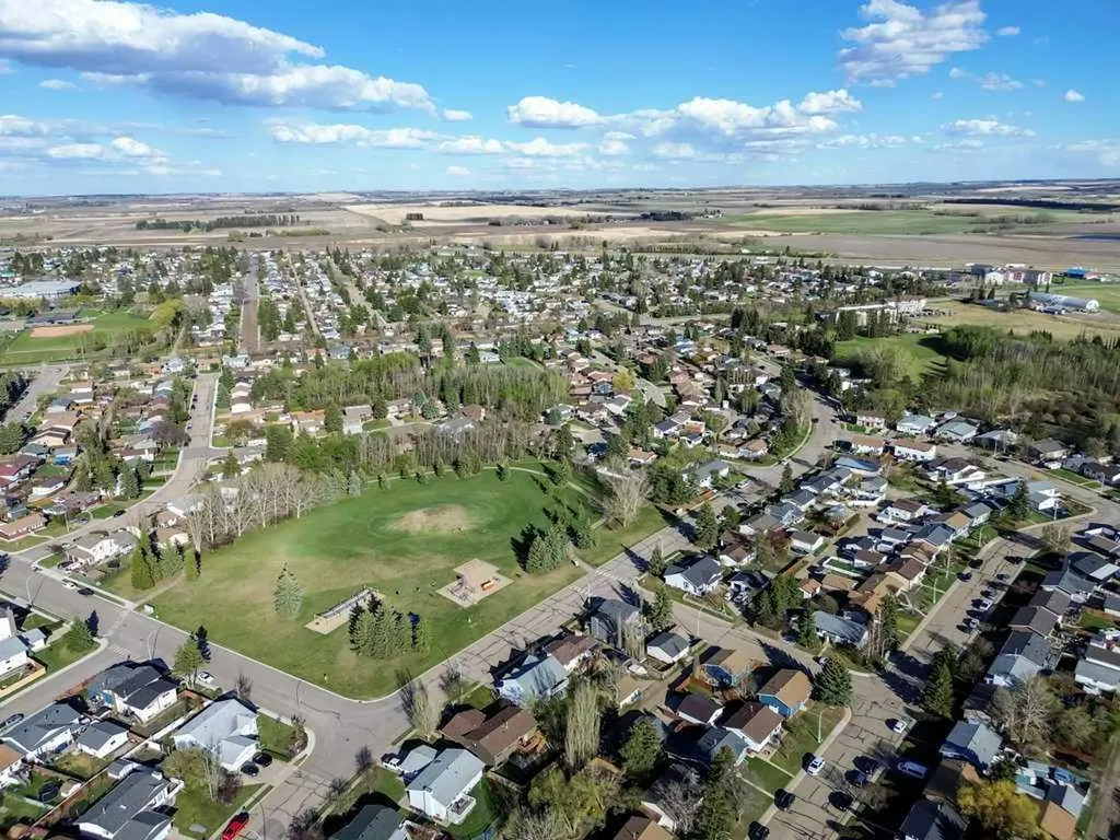 5344 37a Street Innisfail AB T4G 1E5