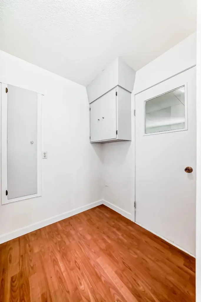 2516 20 Street Nanton AB T0L1R0
