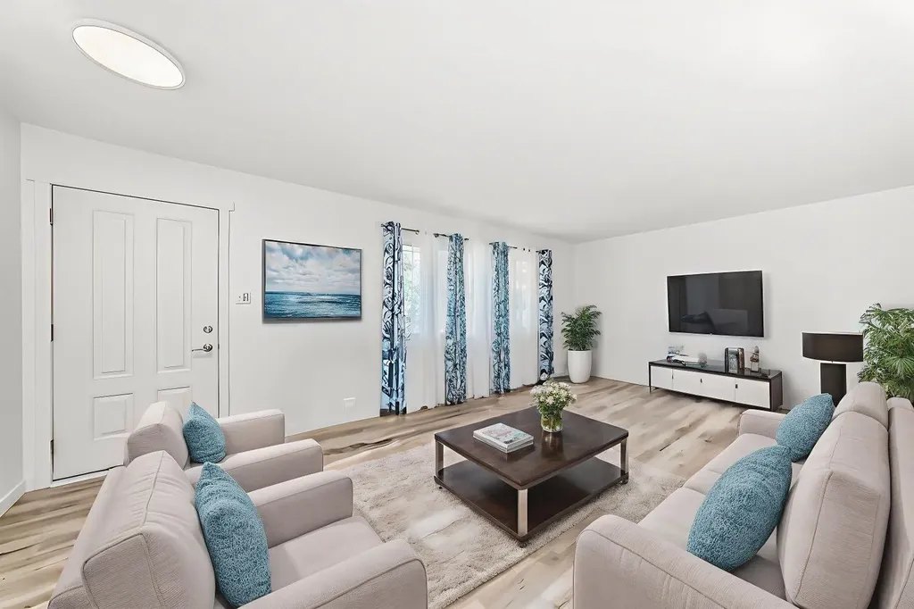 2516 20 Street Nanton AB T0L1R0