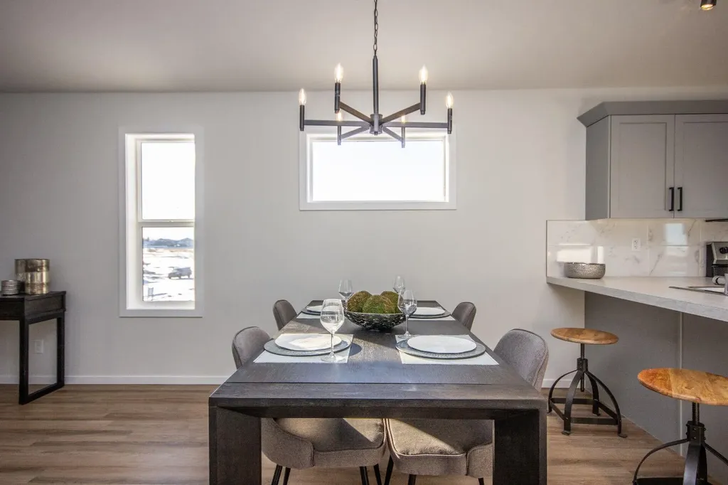 5 Beacon Hill Drive Sylvan Lake AB T4S 0S9