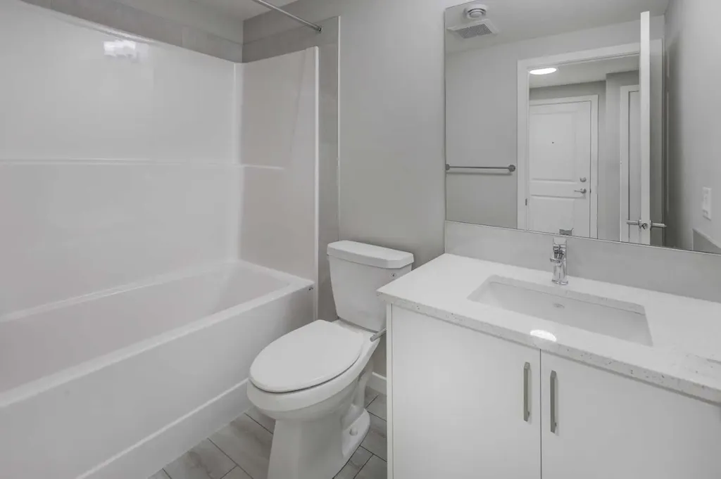 51 Lewisburg Manor NE Calgary AB T3P 2N7