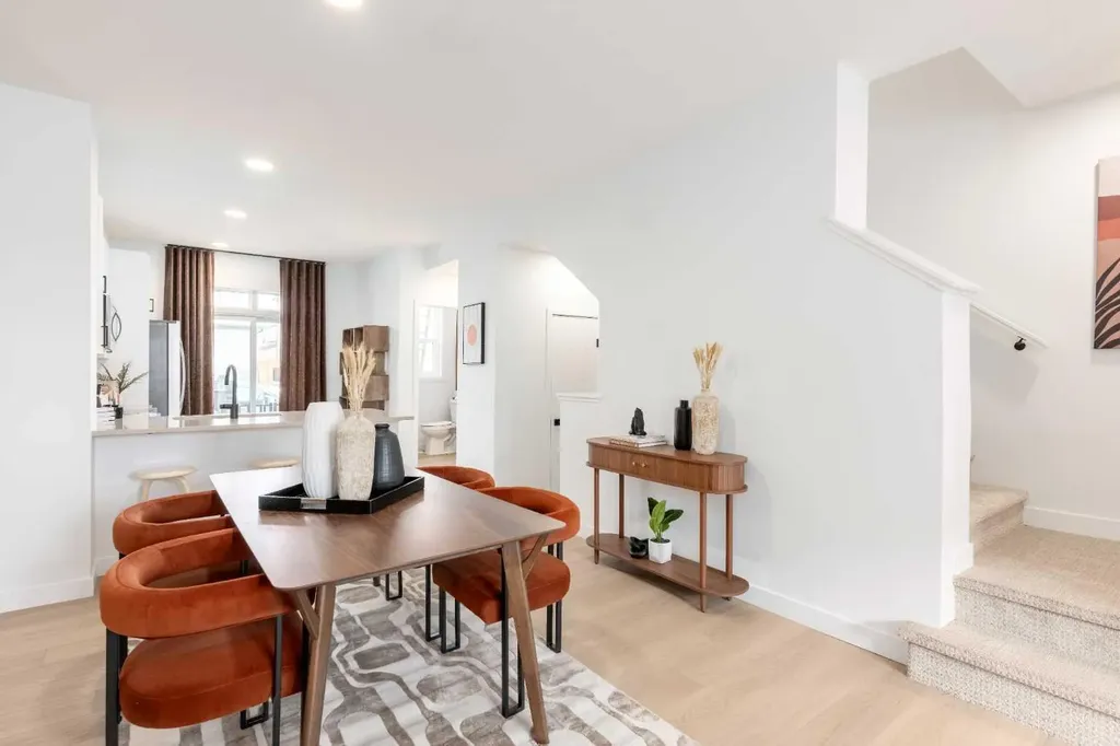 1506 Rangeview Drive SE Calgary AB T3S 0P8