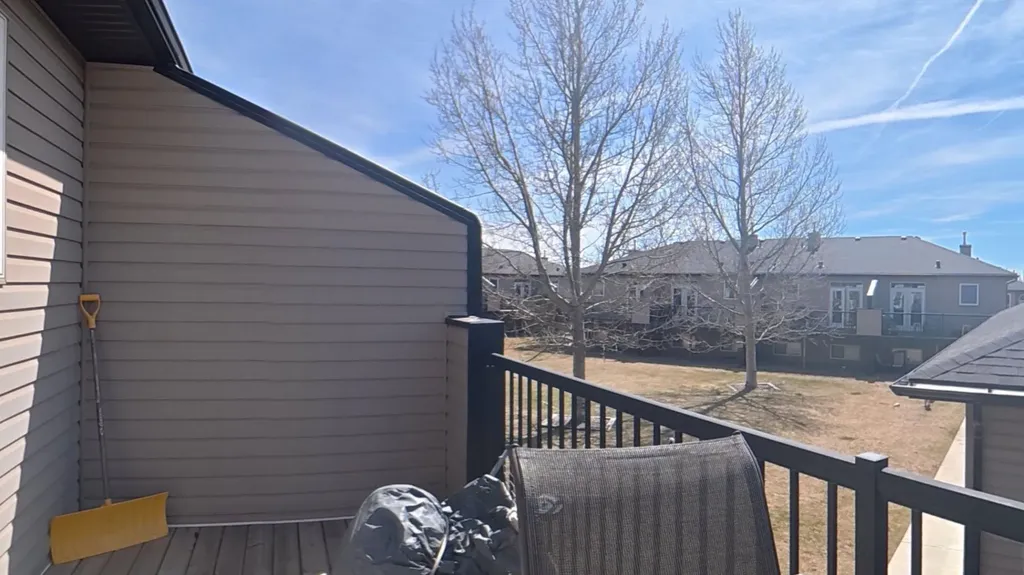 762 Heritage Boulevard W Lethbridge AB T1K 0W1