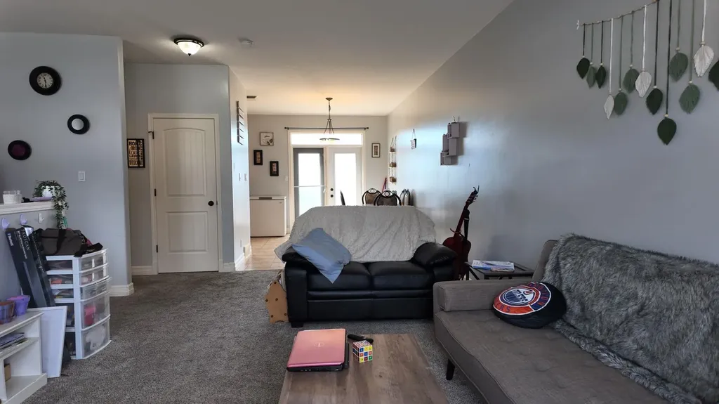 762 Heritage Boulevard W Lethbridge AB T1K 0W1