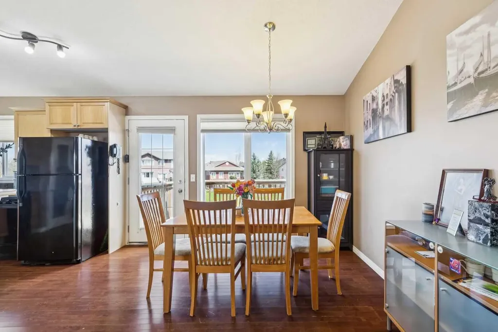 232 Hillcrest Court Strathmore AB T1P 1W2