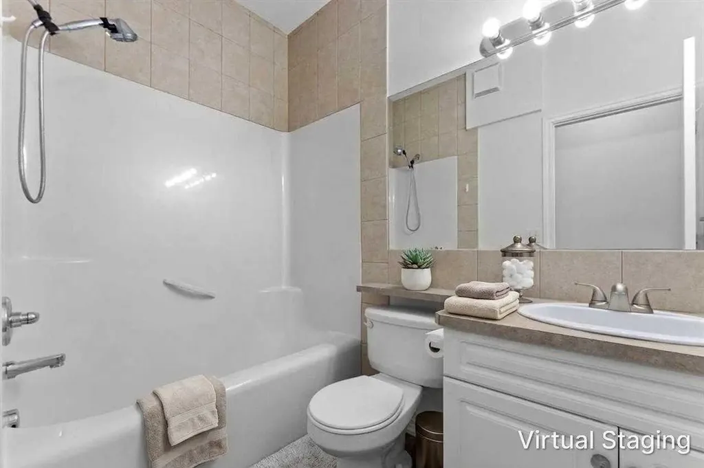 29 N Railway Street Okotoks AB T1S 1B6