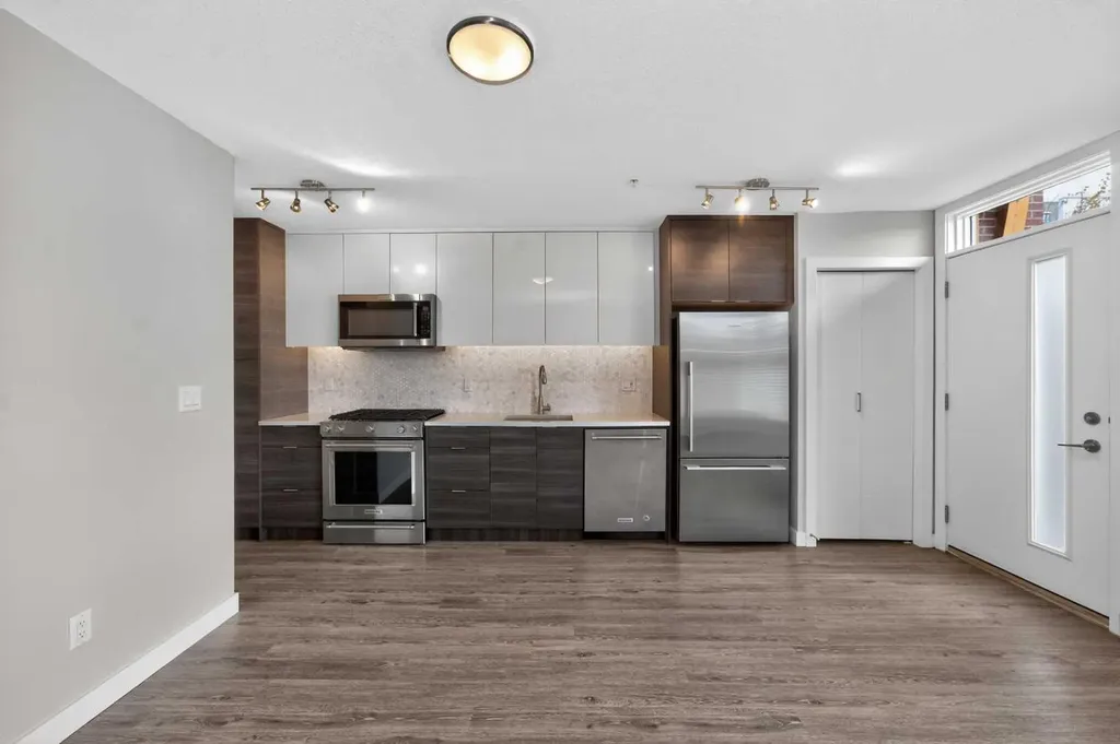 95 Burma Star Road SW Calgary AB T3E8A9