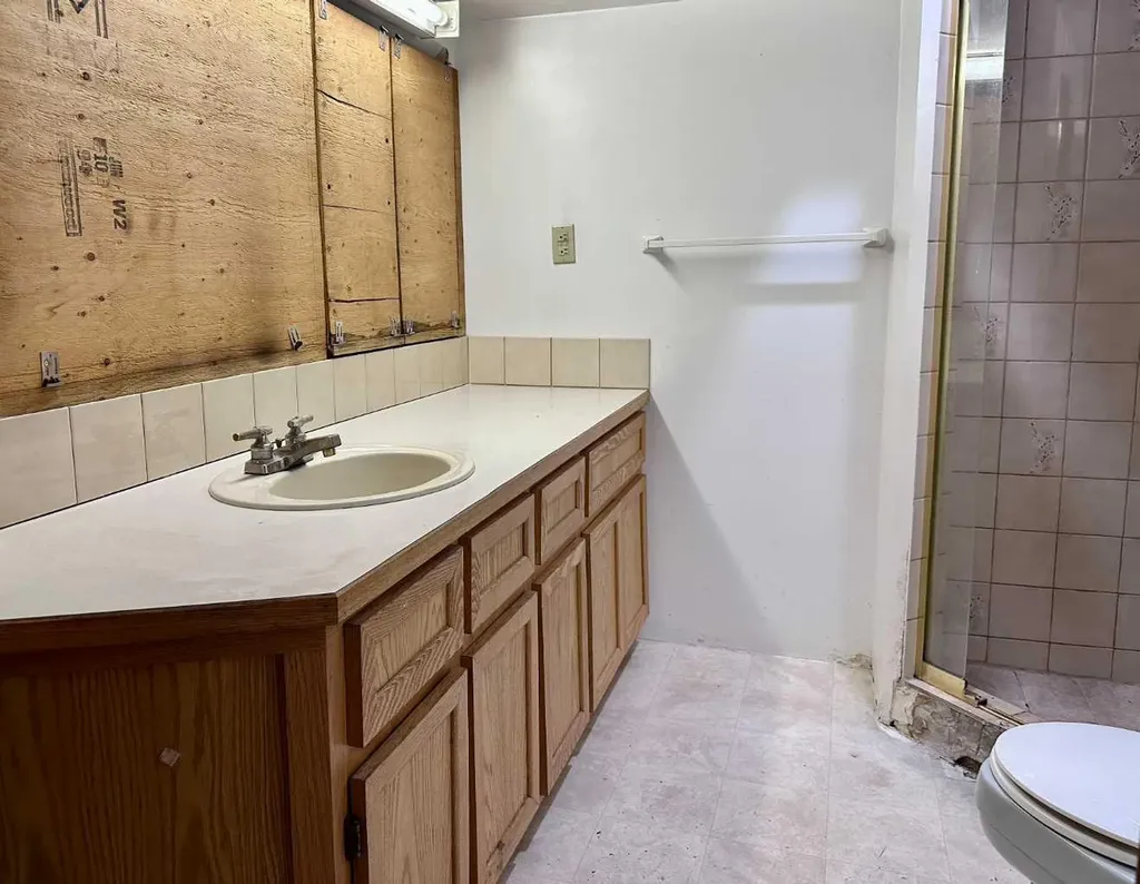 3116 51 Street SW Calgary AB T3E 6R4