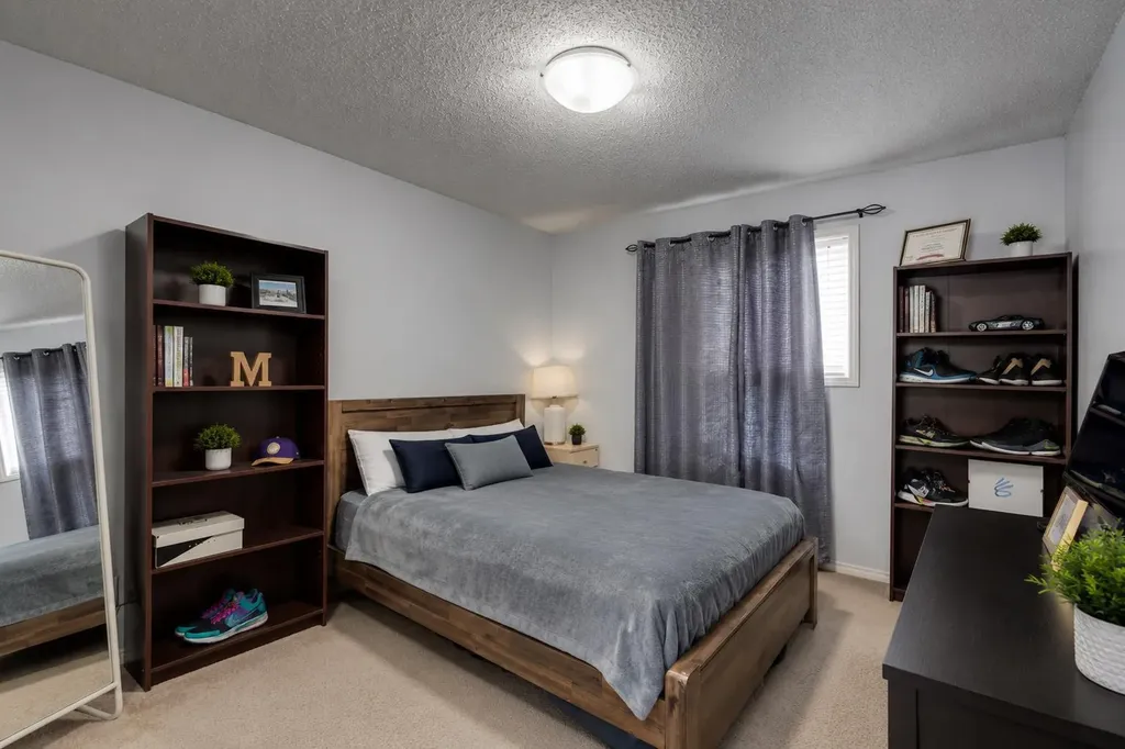 47 Westmount Road Okotoks AB T1S 2J3